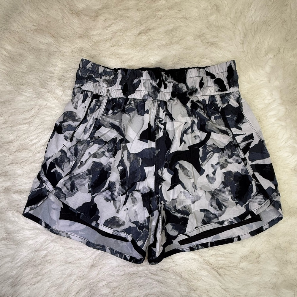 Avia Black and Gray Athletic Shorts with Dynamic Pattern